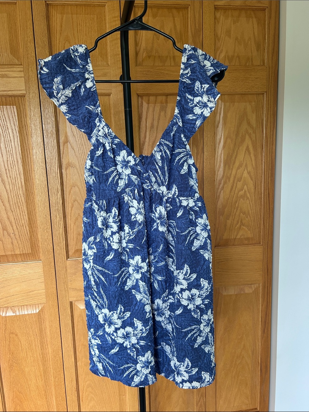 American Eagle Outfitters Blue and White Floral Mini Dress